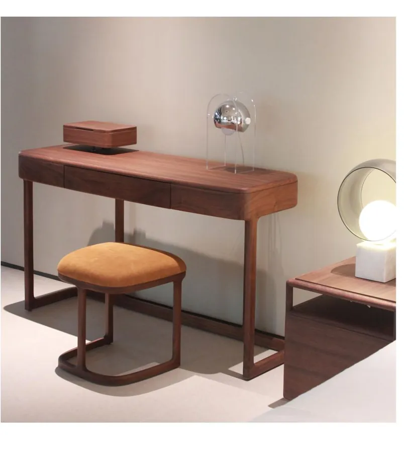 Dresser Series